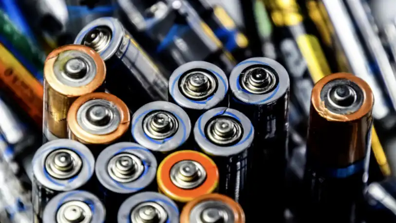 Trail Camera Batteries&Power Guide: AA vs 18650 vs Solar